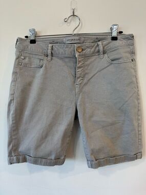 Liverpool Bermuda Shorts Women Size 10 Gray Mid Rise Stretch Casual Summer